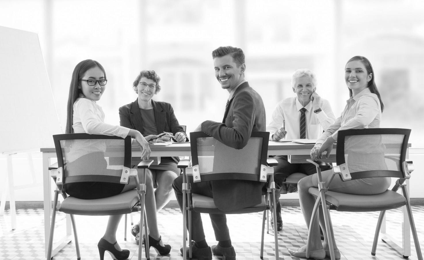 Équipe collaborant sur un projet innovant